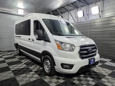 More photos of 2020 Ford Transit T-350 15-Passenger XLT 148''WB Medium Roof Minivan/Van at Trust Auto, MD