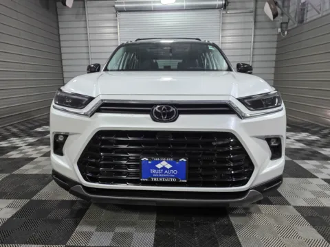 Photos of 2024 Toyota Grand Highlander Hybrid Limited for sale in Sykesville, MD at Trust Auto