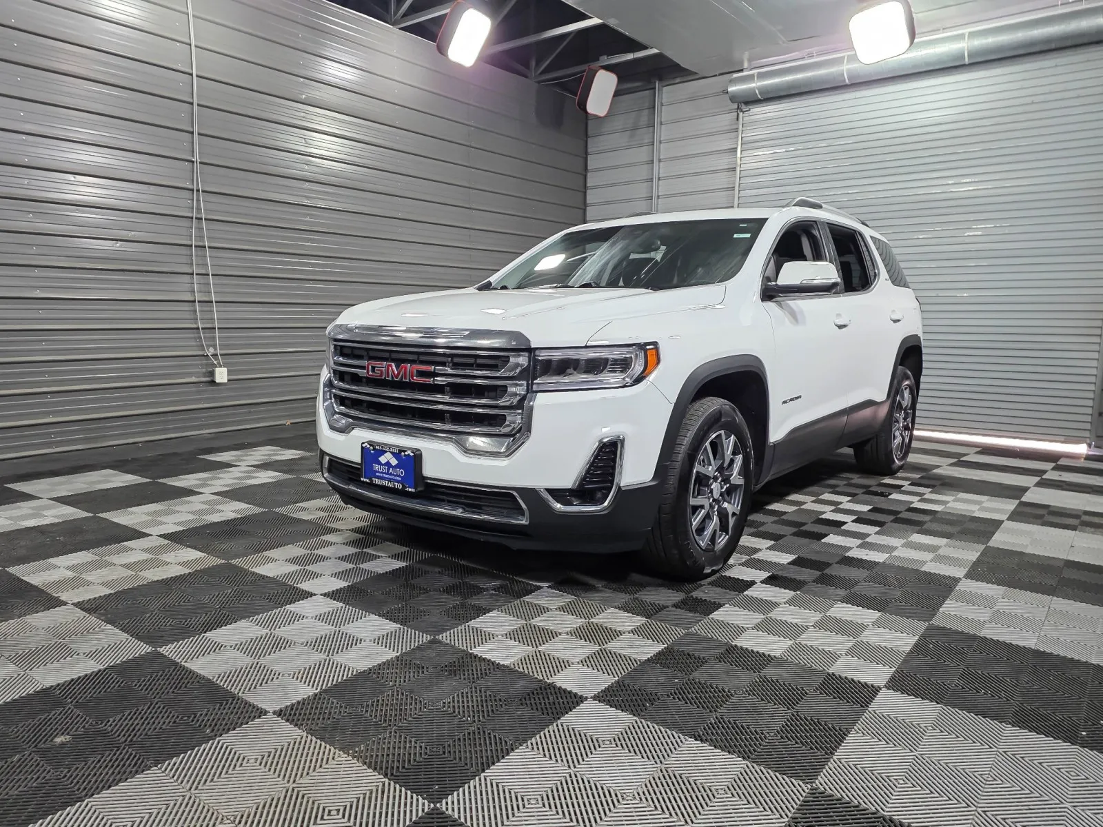 Blue 2023 GMC Acadia SLT for sale in Sykesville, MD