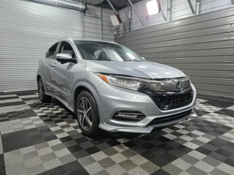 More photos of 2019 Honda HR-V Touring AWD SUV at Trust Auto, MD