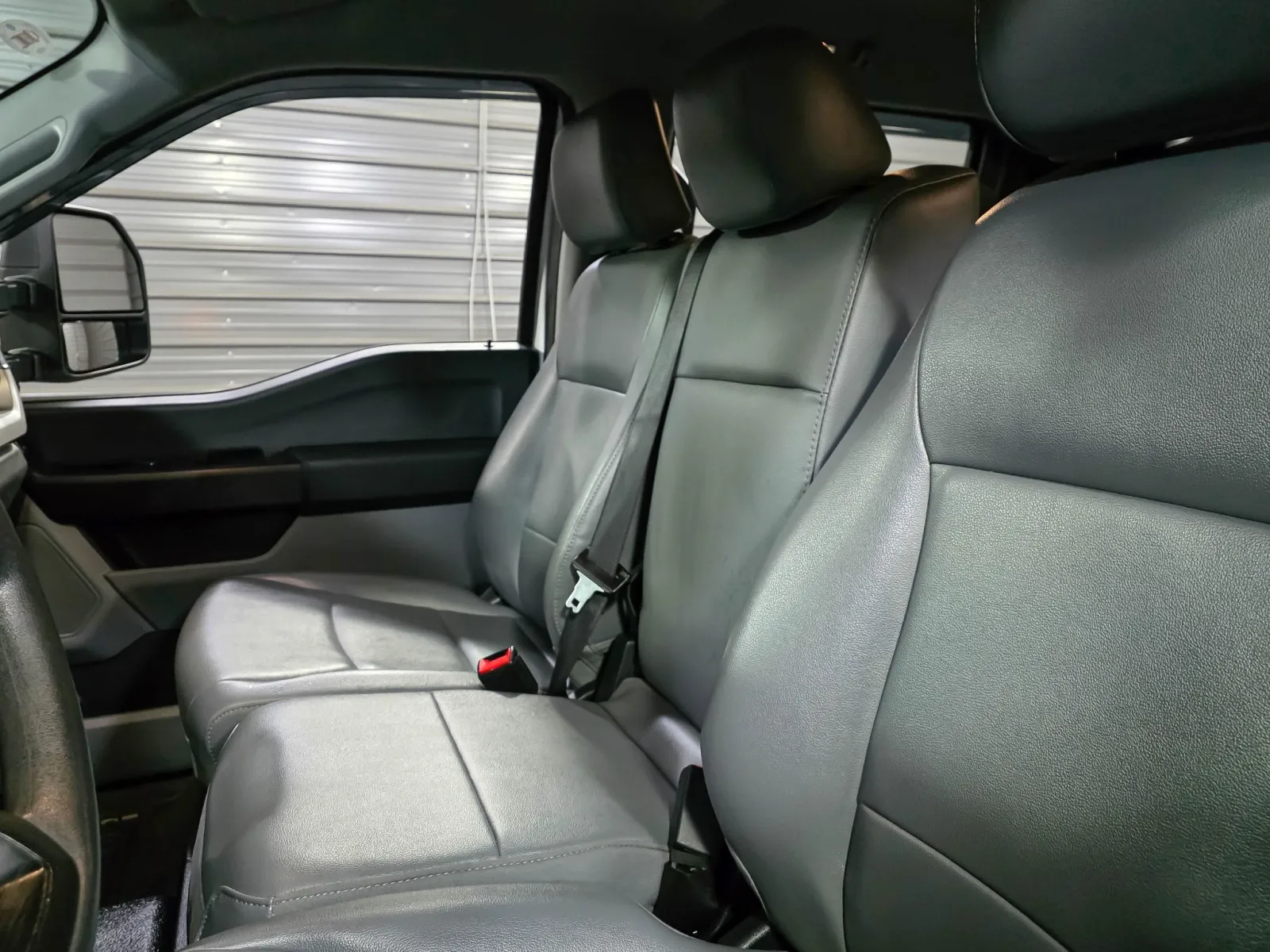 2023 Ford F-350 Super Duty Chassis Cab XL - Photo 19