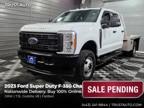 White 2023 Ford Super Duty F-350 Chassis Flatbed XL 4WD DRW 7.3L Godzilla Crew Cab Dually Pickup Truck for sale in Sykesville, MD