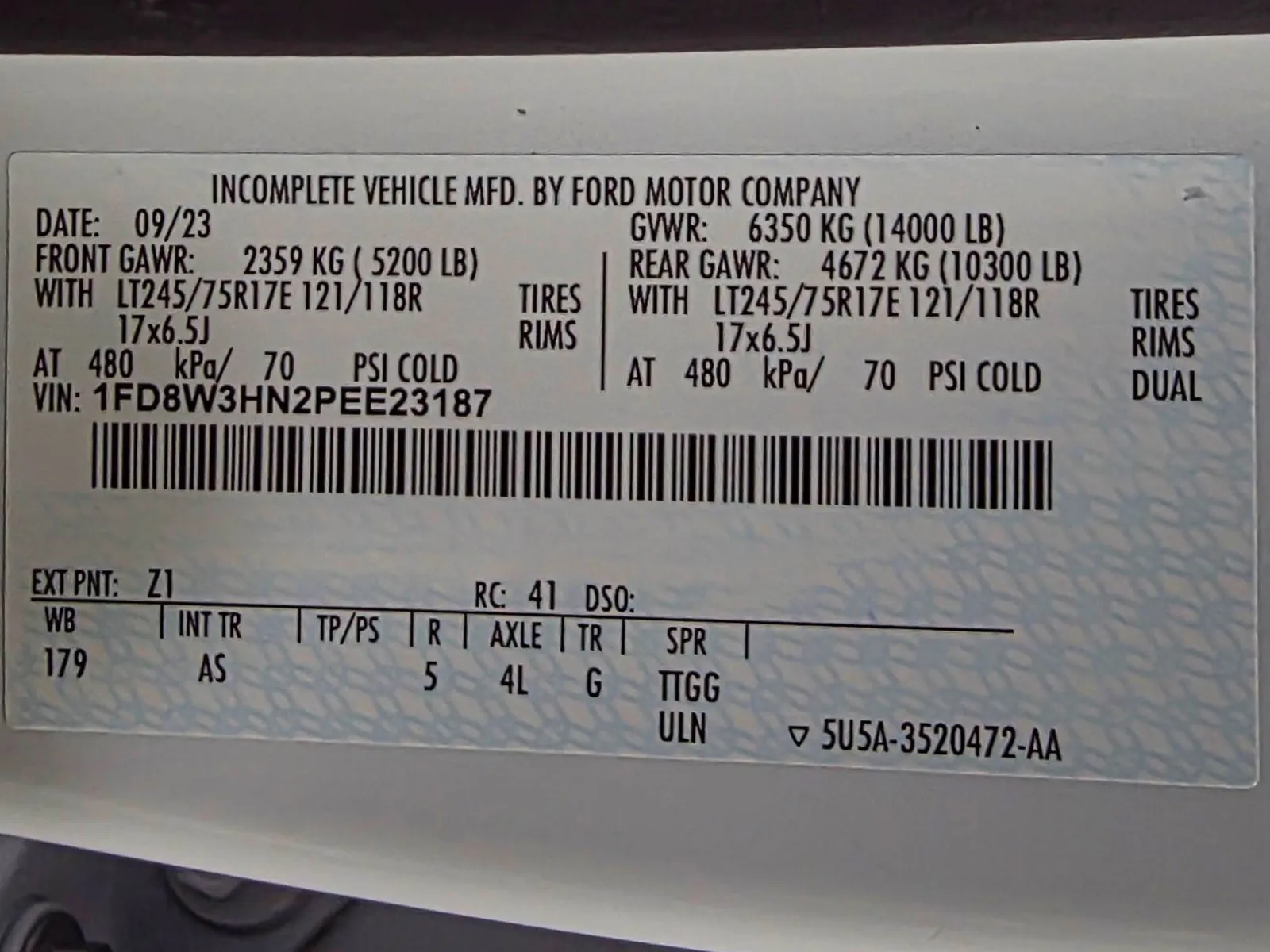2023 Ford F-350 Super Duty Chassis Cab XL - Photo 42