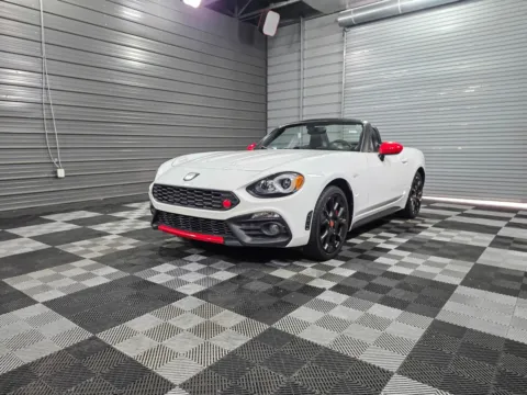 White 2020 FIAT 124 Spider Classica for sale in Sykesville, MD