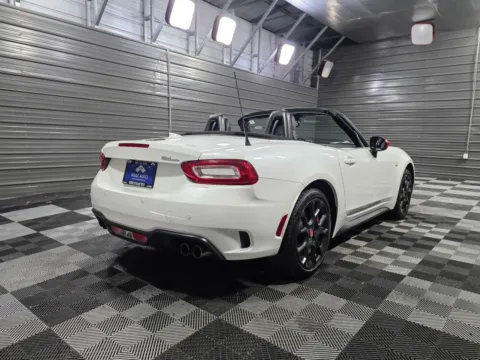 More photos of 2020 FIAT 124 Spider Classica at Trust Auto, MD