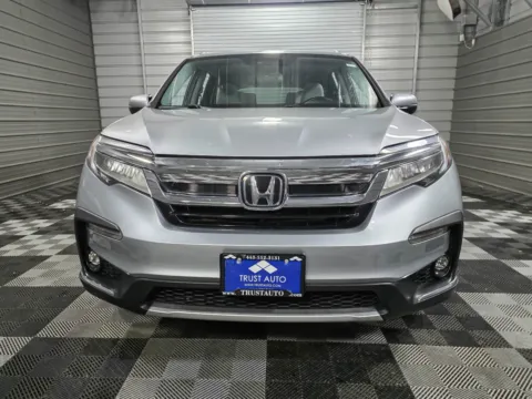 Photos of 2021 Honda Pilot Touring 7-Passenger for sale in Sykesville, MD at Trust Auto