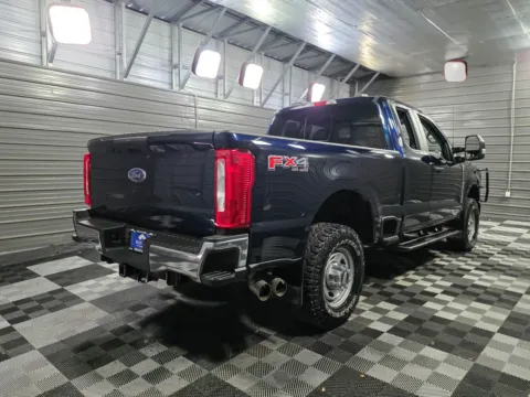 More photos of 2023 Ford Super Duty F-350 SRW LARIAT at Trust Auto, MD