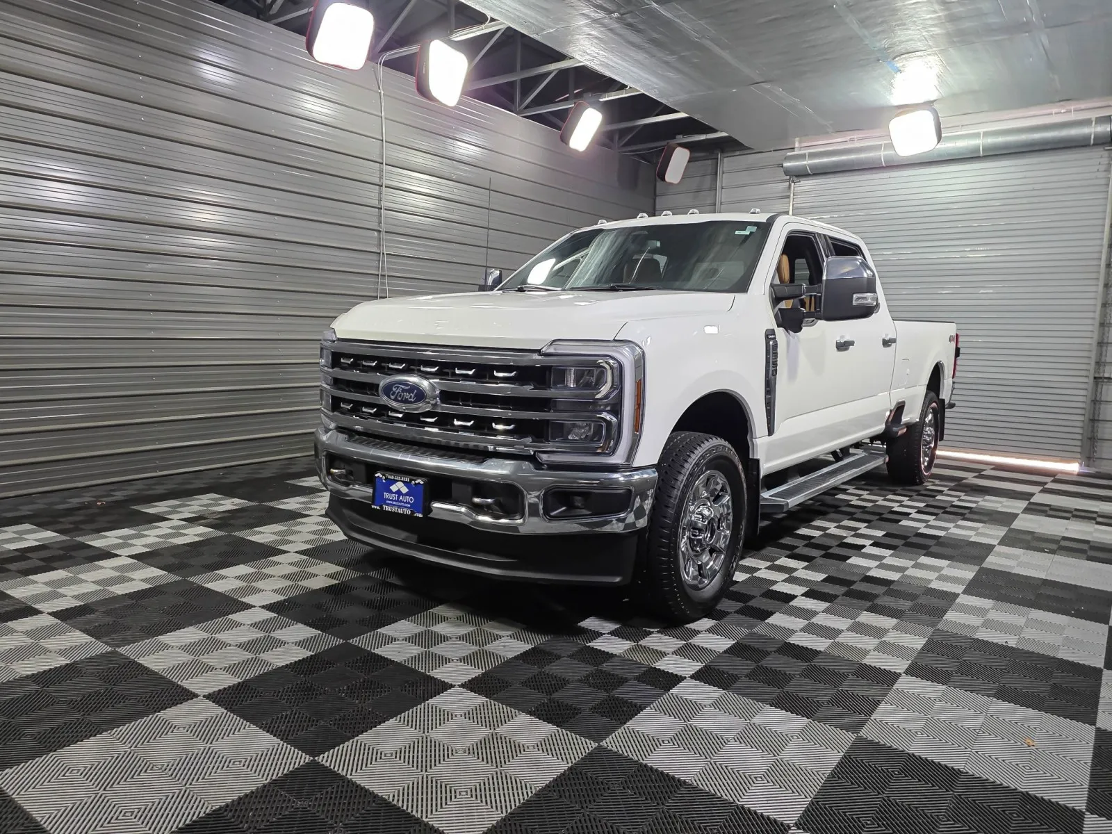 Gray 2024 Ford Super Duty F-350 SRW XLT for sale in Sykesville, MD