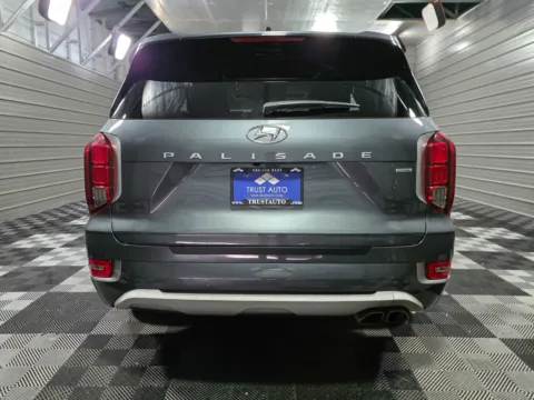 More photos of 2022 Hyundai Palisade Limited at Trust Auto, MD