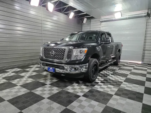Red 2017 Nissan Titan XD Platinum Reserve for sale in Sykesville, MD