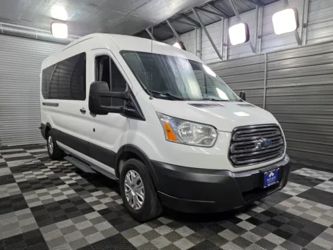 More photos of 2016 Ford Transit T-350 15-Passenger XLT 148'' Medium Roof Minivan/Van at Trust Auto, MD