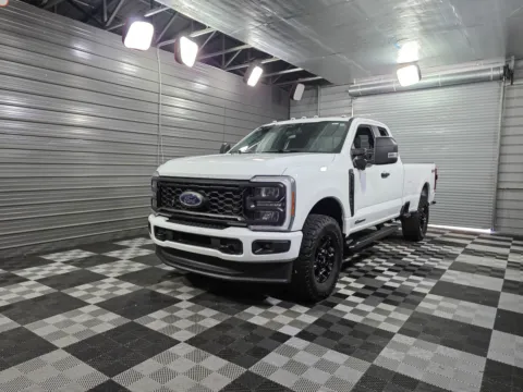 Blue 2023 Ford Super Duty F-350 SRW LARIAT for sale in Sykesville, MD