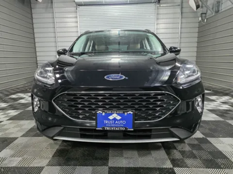 Photos of 2022 Ford Escape SEL Plug-In Hybrid for sale in Sykesville, MD at Trust Auto