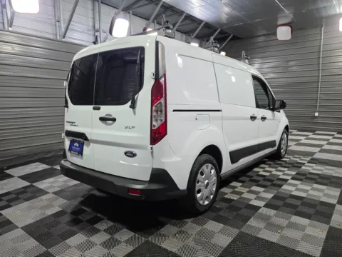 More photos of 2020 Ford Transit Connect Cargo XLT 121''LWB Minian/Van w/Roof Racks at Trust Auto, MD