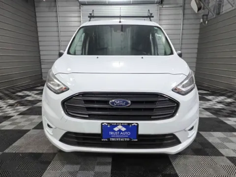 Another view of 2020 Ford Transit Connect Cargo XLT 121''LWB Minian/Van w/Roof Racks for sale in Sykesville, MD at Trust Auto