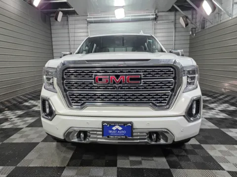Another view of 2019 GMC Sierra 1500 Denali 4WD Crew Cab 6.2L V8 Pickup Truck w/Ultimate Pkg for sale in Sykesville, MD at Trust Auto