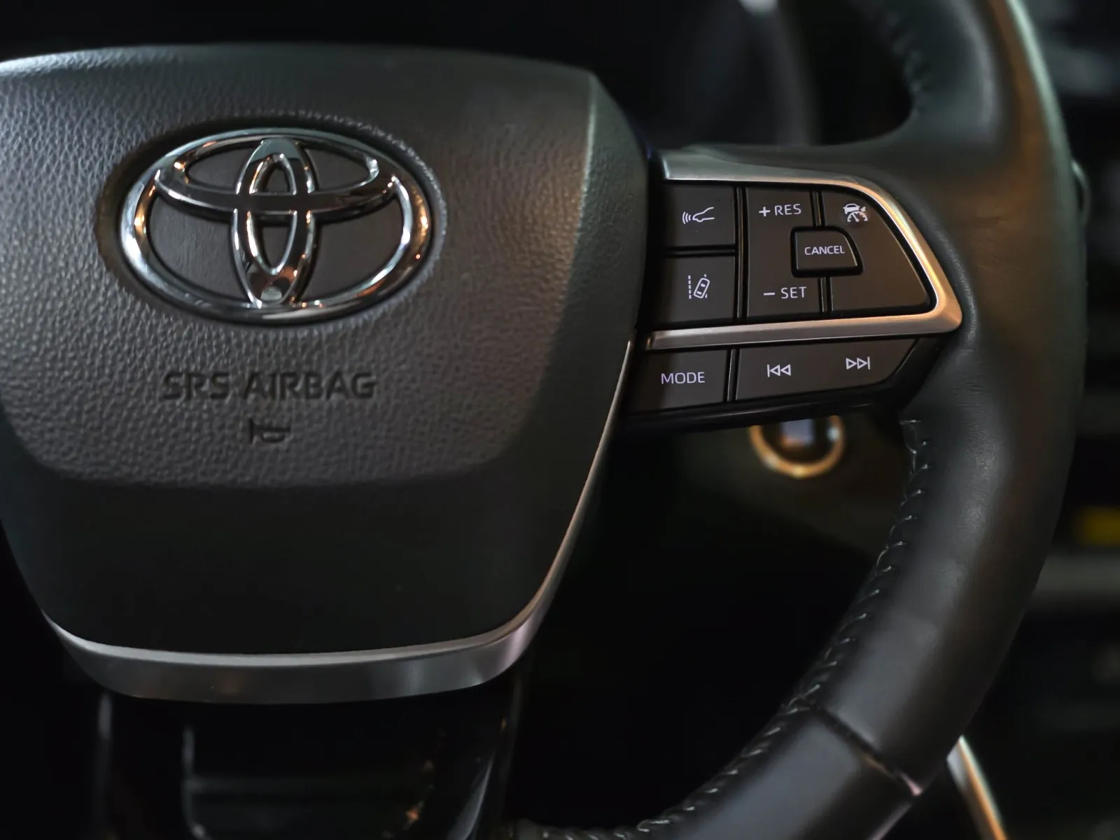 2024 Toyota Highlander Platinum - Photo 22