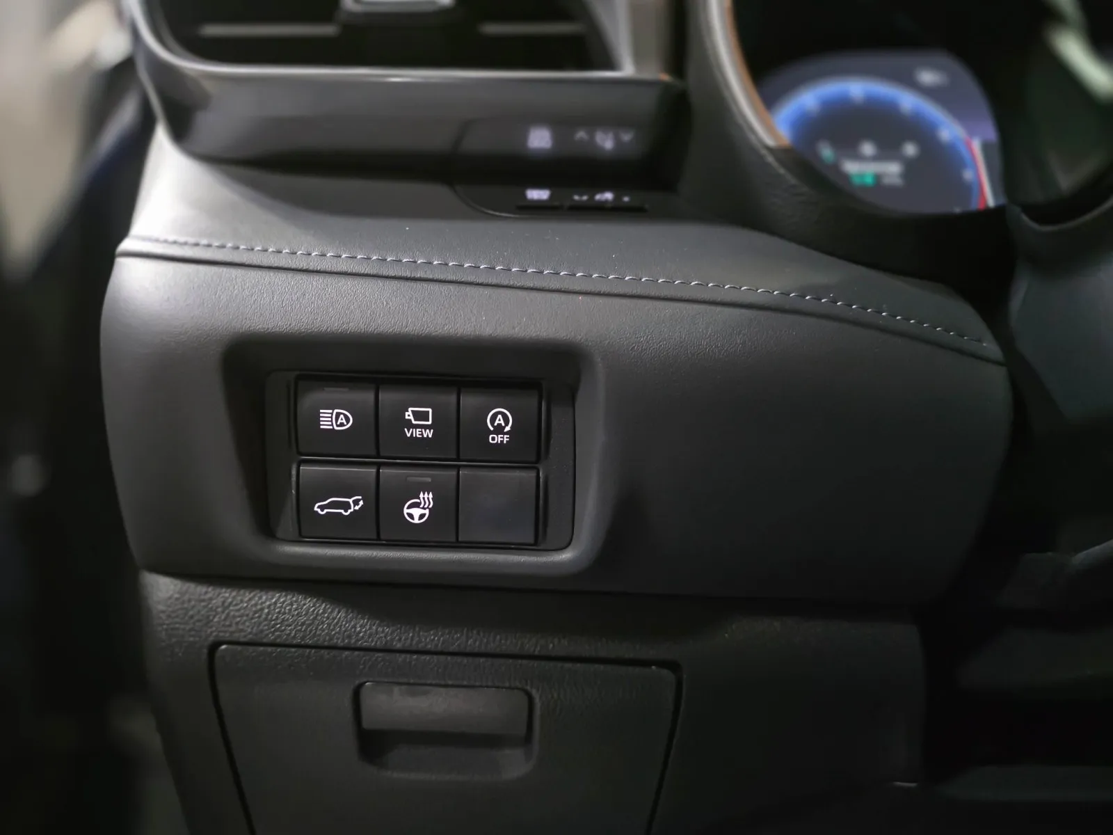 2024 Toyota Highlander Platinum - Photo 31