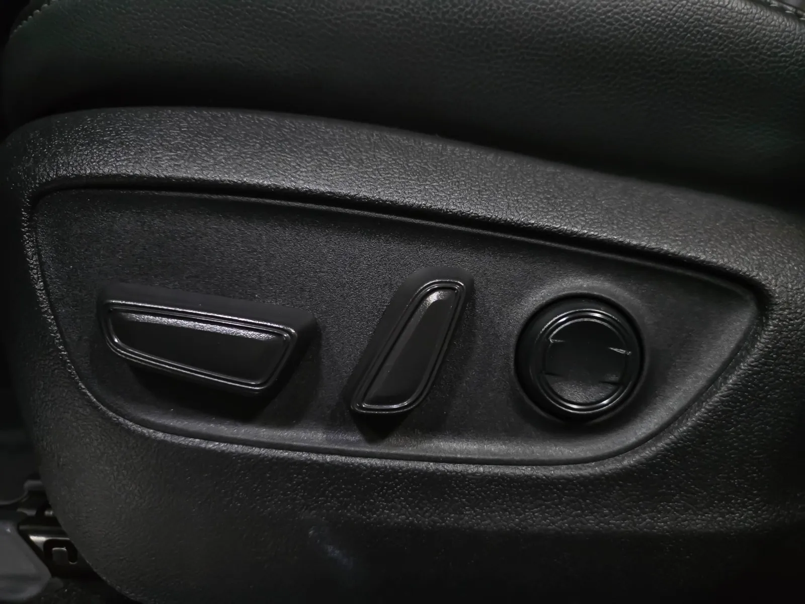 2024 Toyota Highlander Platinum - Photo 32