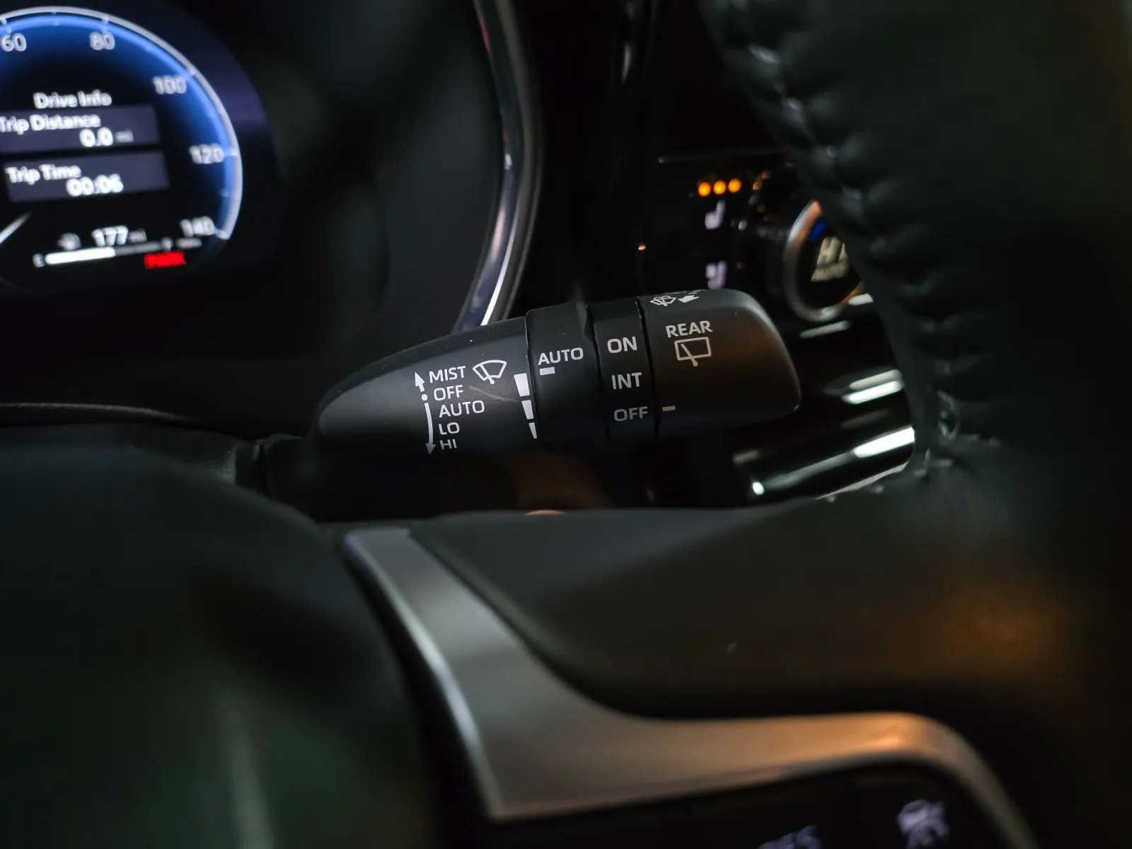 2024 Toyota Highlander Platinum - Photo 24