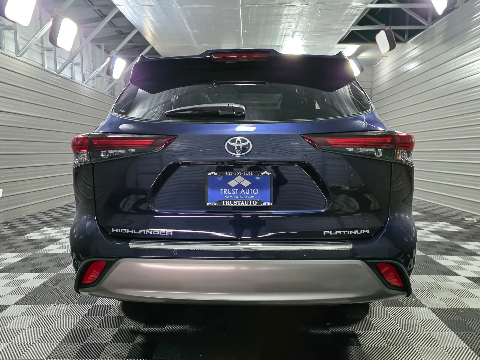 2024 Toyota Highlander Platinum - Photo 6