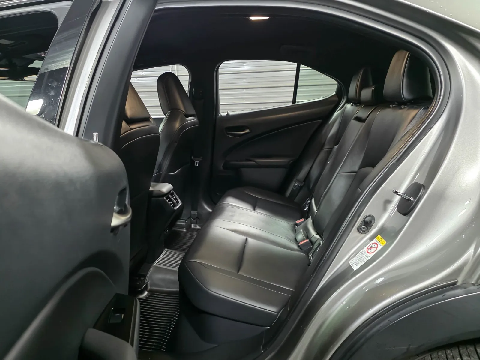 2019 Lexus UX Hybrid 250h - Photo 15