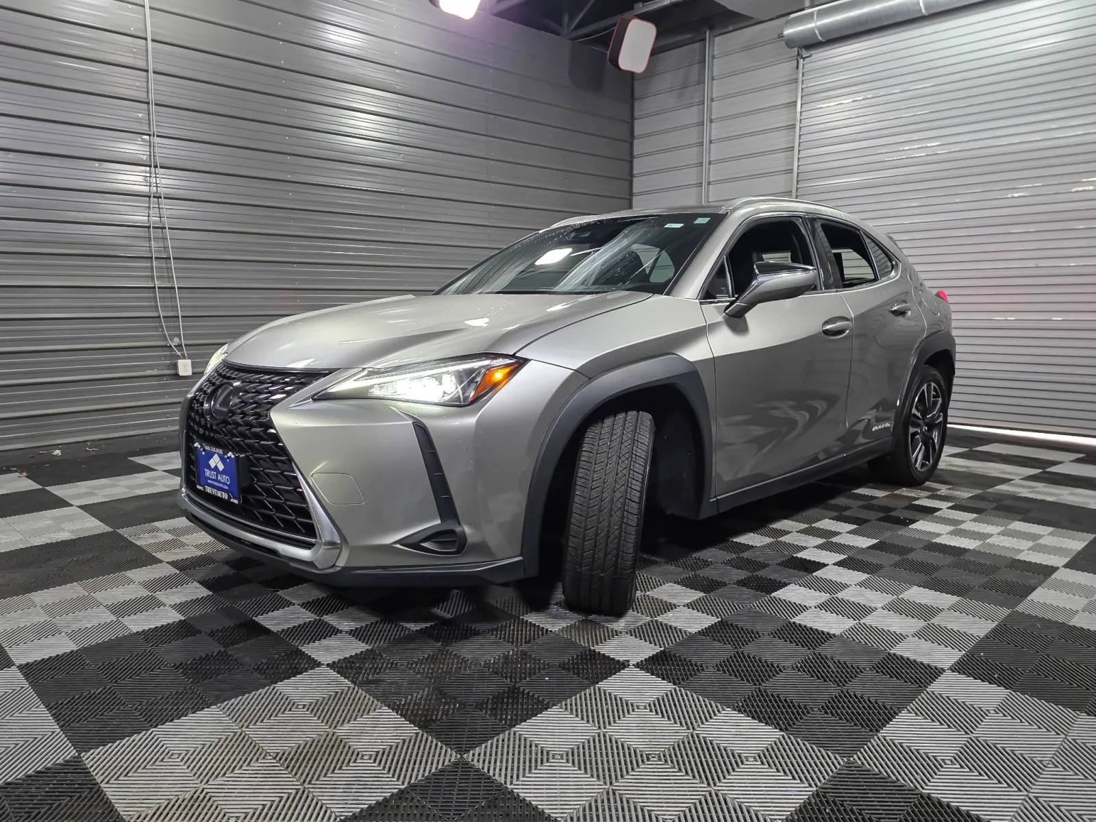 2019 Lexus UX Hybrid 250h - Photo 39