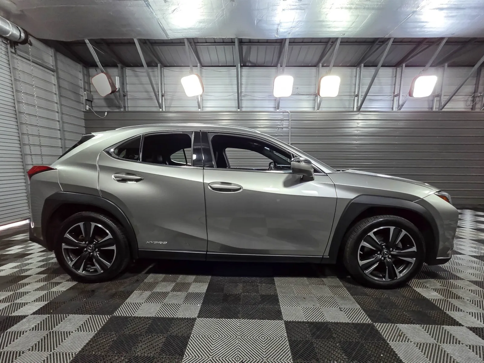 2019 Lexus UX Hybrid 250h - Photo 9