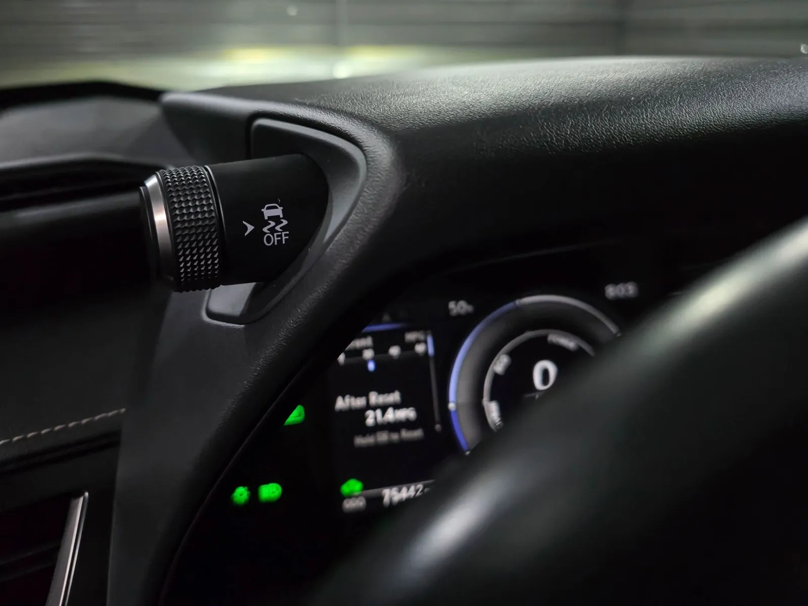 2019 Lexus UX Hybrid 250h - Photo 28