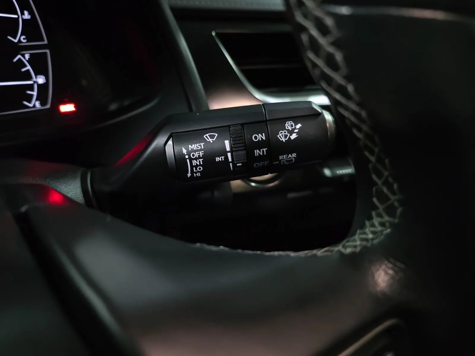 2019 Lexus UX Hybrid 250h - Photo 21