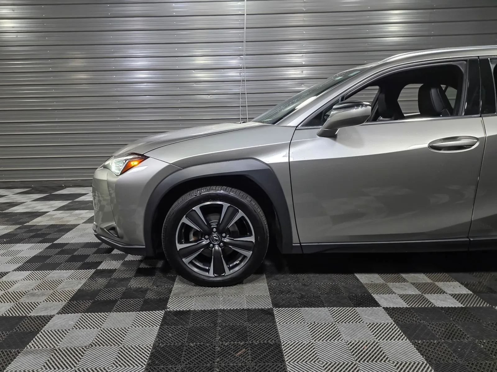 2019 Lexus UX Hybrid 250h - Photo 38