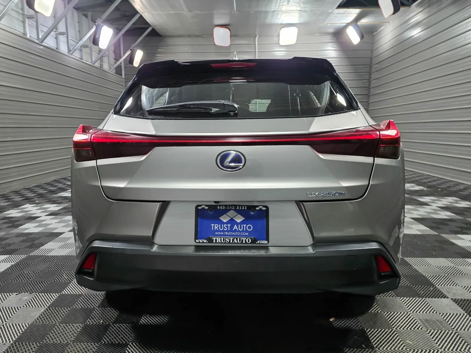 2019 Lexus UX Hybrid 250h - Photo 6