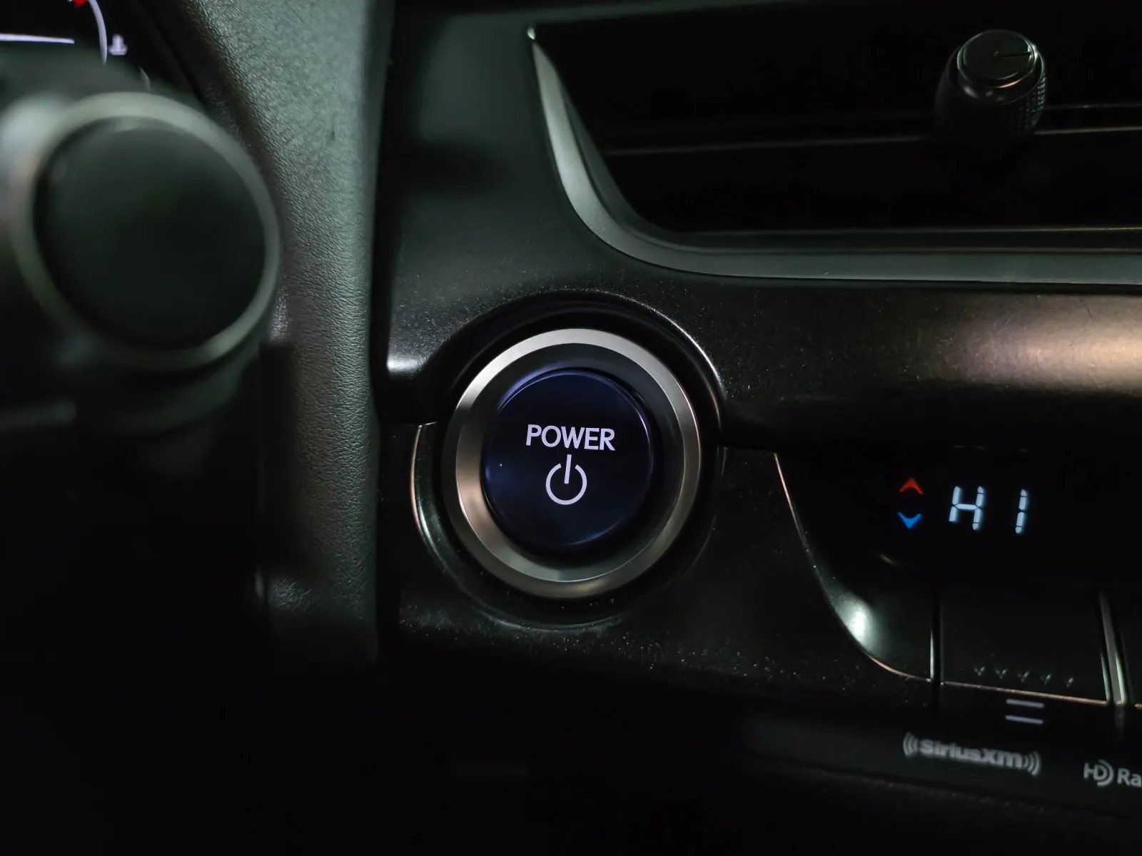 2019 Lexus UX Hybrid 250h - Photo 22