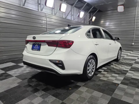 More photos of 2021 Kia Forte FE at Trust Auto, MD