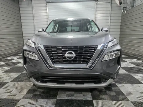 Photos of 2022 Nissan Rogue SV for sale in Sykesville, MD at Trust Auto