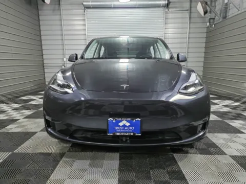 Photos of 2024 Tesla Model Y Long Range for sale in Sykesville, MD at Trust Auto