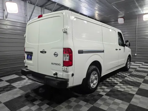 More photos of 2018 Nissan NV Cargo SV at Trust Auto, MD