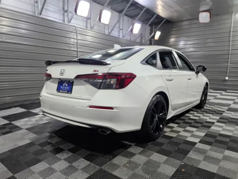 More photos of 2026 Honda Civic Si 6-Speed Manual Sedan at Trust Auto, MD