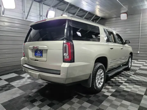 More photos of 2017 GMC Yukon XL SLT 4WD 7-Passenger SUV w/Open Road Pkg at Trust Auto, MD