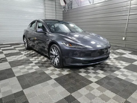More photos of 2025 Tesla Model 3 Long Range Electric Sedan w/Full Self-Driving Capability at Trust Auto, MD