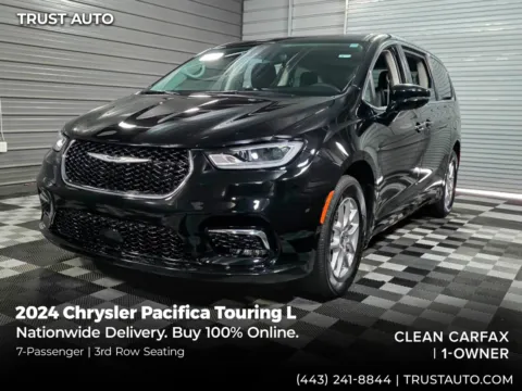 Black 2024 Chrysler Pacifica Touring L 7-Passenger Minivan/Van for sale in Sykesville, MD