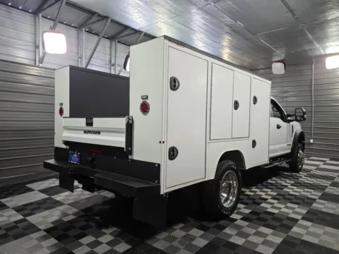 More photos of 2022 Ford Super Duty F-450 DRW XLT at Trust Auto, MD