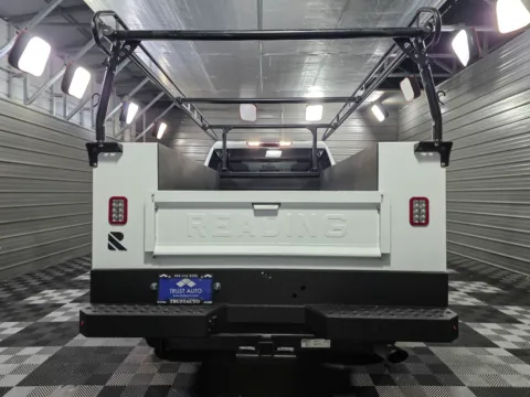 More photos of 2023 GMC Sierra 2500HD Pro at Trust Auto, MD