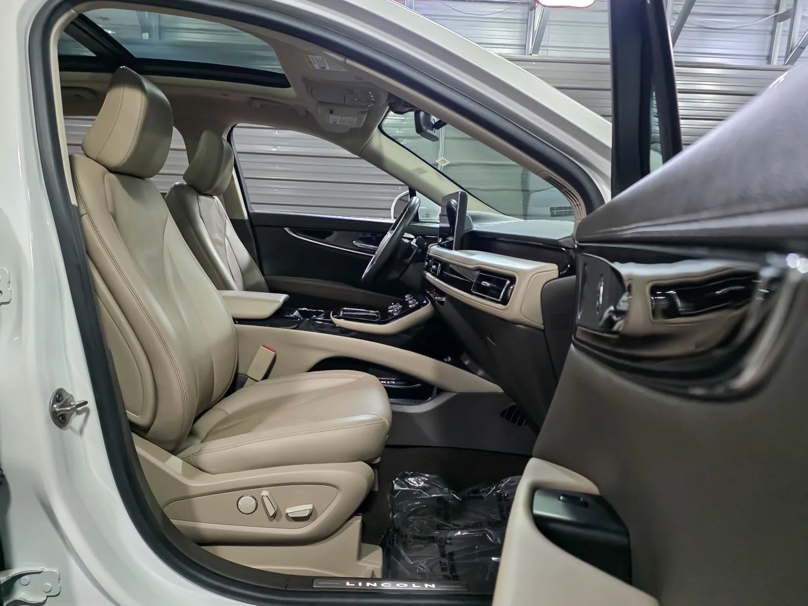 White 2021 Lincoln Nautilus Reserve AWD 2.7L V6 Twin-Turbo SUV for sale in Sykesville, MD