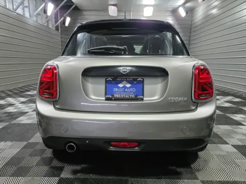 More photos of 2020 MINI Hardtop 4 Door Cooper at Trust Auto, MD