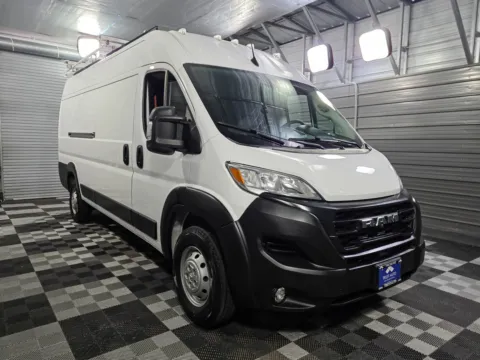 More photos of 2023 Ram 3500 ProMaster Cargo 159''WB High Roof Extended Minivan/Van w/Roof Racks at Trust Auto, MD