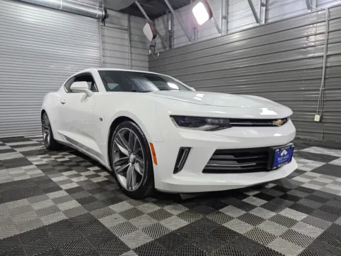 Another view of 2018 Chevrolet Camaro 1LT Sport Coupe w/RS Pkg for sale in Sykesville, MD at Trust Auto