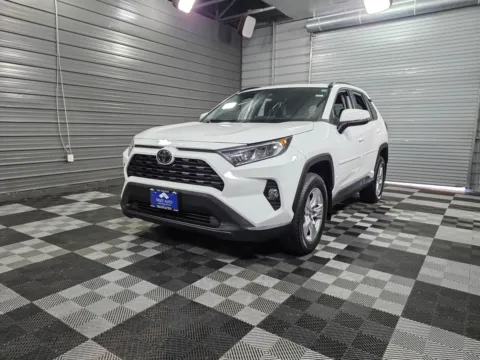 2020 Toyota RAV4 XLE for sale in Sykesville, MD