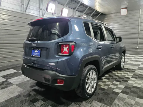 More photos of 2021 Jeep Renegade Latitude 4WD SUV at Trust Auto, MD
