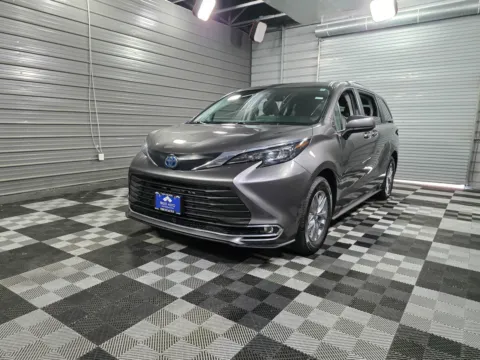2024 Toyota Sienna XLE for sale in Sykesville, MD